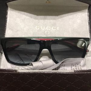 Unisex Gucci sunglasses